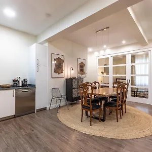 Home-loving Centre With Parking , Bilbao Espagne