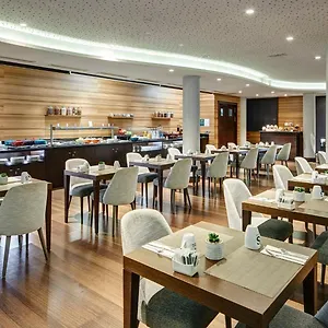 4* Otel Sercotel Coliseo